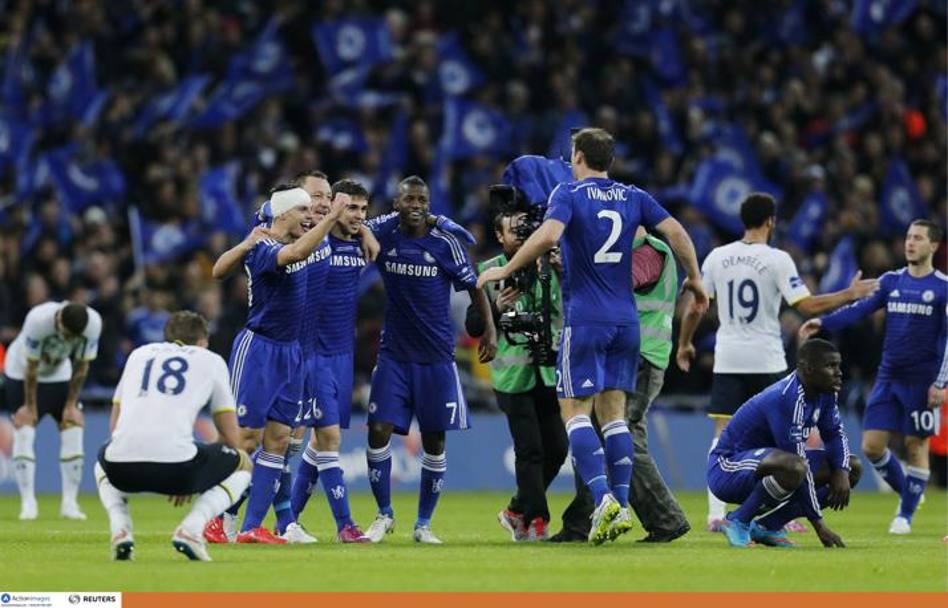 Tutta la gioia dei giocatori del Chelsea. Reuters